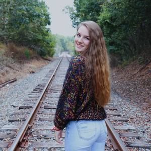 Meet your Posher, Ansley